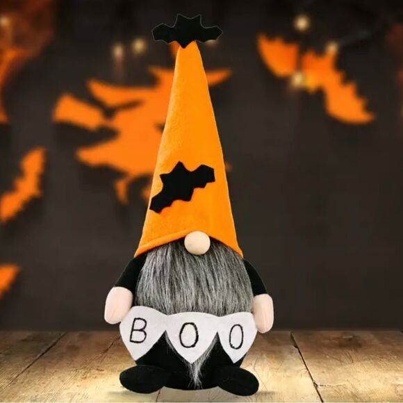 SPOOKY HALLOWEEN GNOME  - Picture 1 of 2